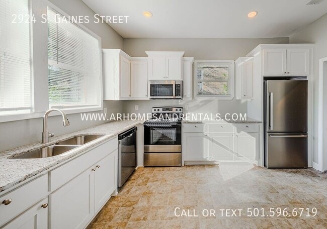 Building Photo - 2924 S Gaines St