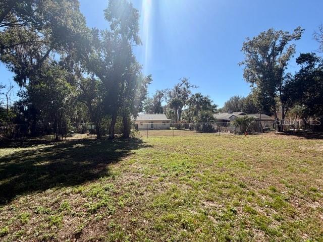 Building Photo - 704 W 11th Ave