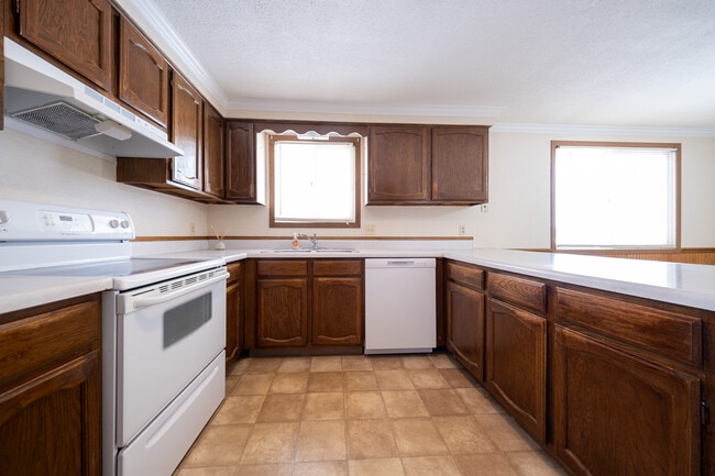 Building Photo - 408 Edgar Pl