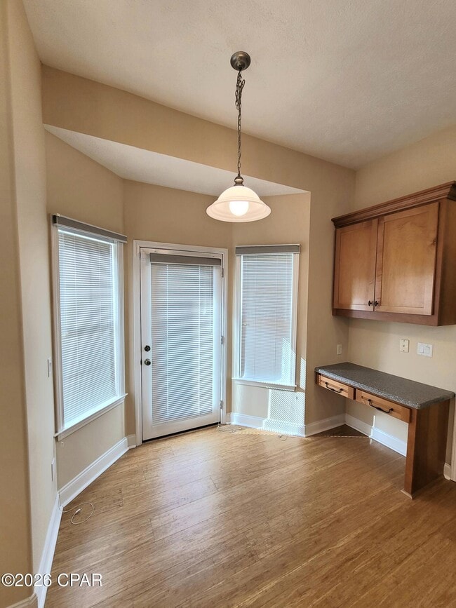 Building Photo - 103 Parkview Xing