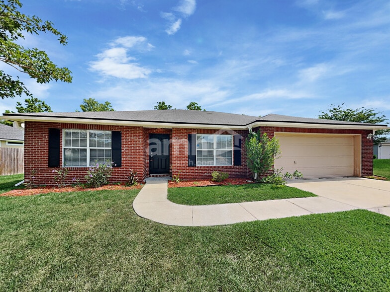 Primary Photo - 6815 Rapid River Dr