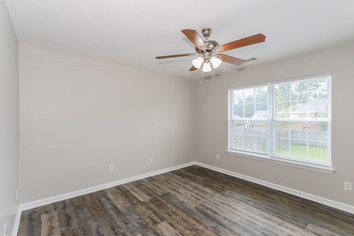 Building Photo - 6240 Freedom Cir