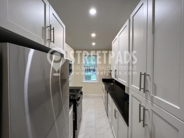 Building Photo - 2 bedroom in Brookline MA 02446