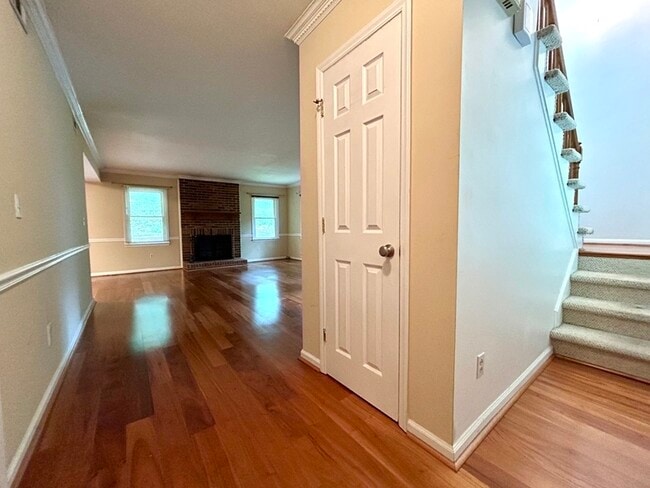 Building Photo - 1210 Somersby Ln