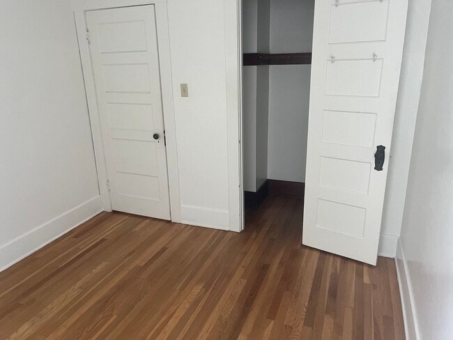 Building Photo - DEA-1061-KALMIA ST