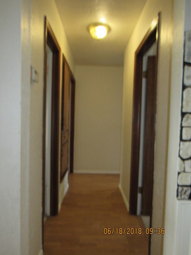 Building Photo - Great home located in Carriage Hills,