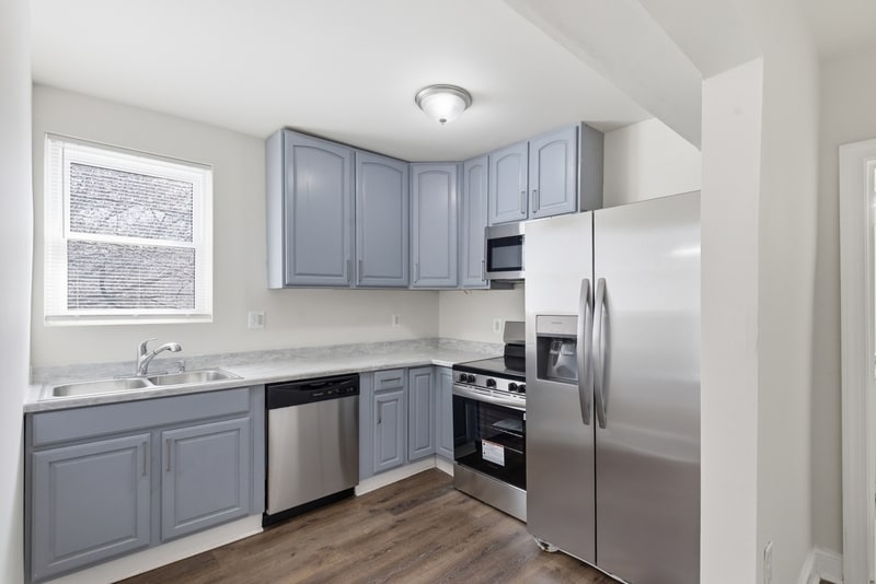 Building Photo - 910 N Arlington Ave