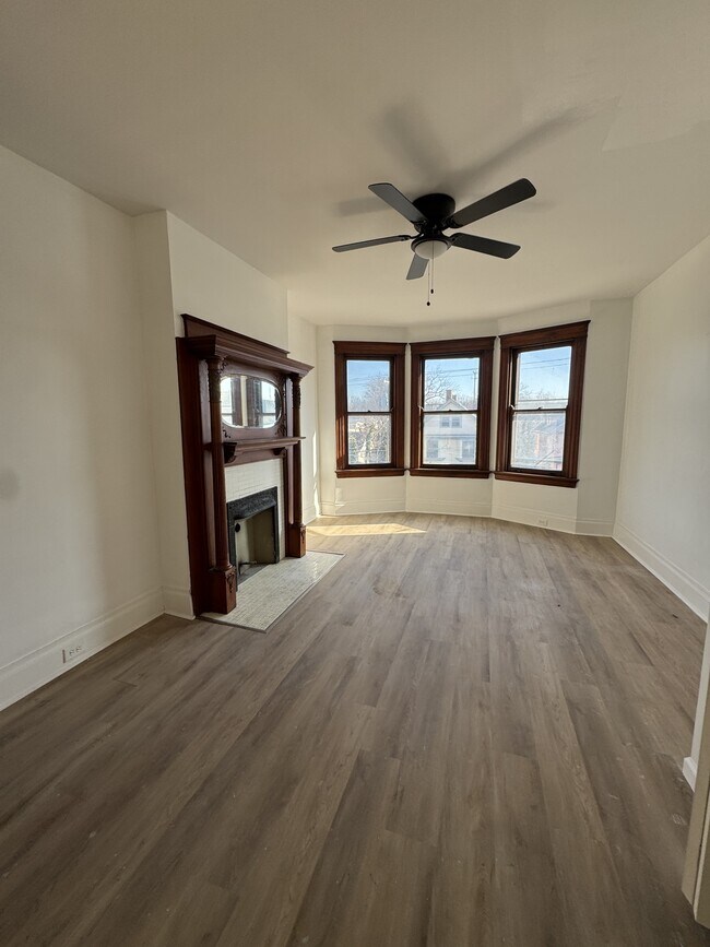 Building Photo - 2241 Burnet Ave