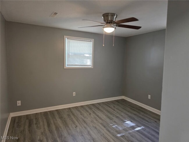 Building Photo - 608 Baldwin Ave