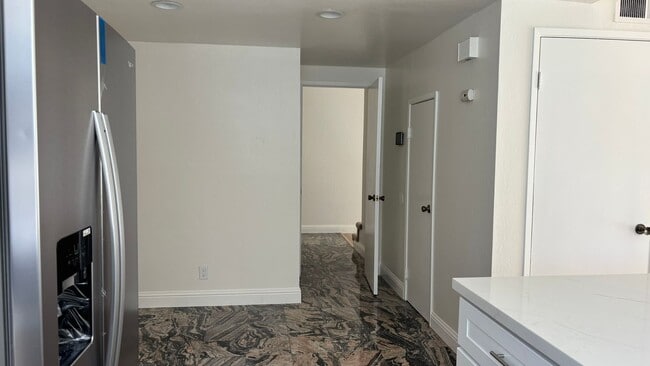 Building Photo - Spacious 4 bed/2.5 bath home in San Ramon