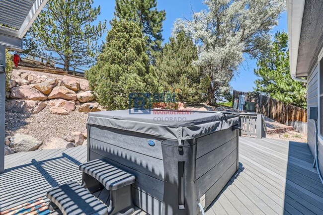 Building Photo - 1511 Scott Canyon Ln
