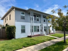 Building Photo - 3836 1/2 Westwood Blvd