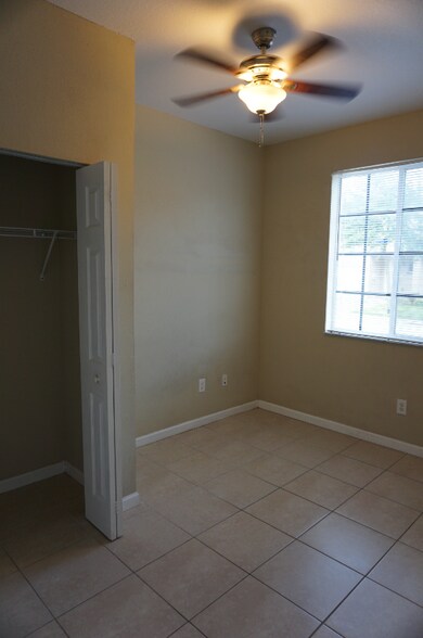Building Photo - 1108 Lucaya Dr