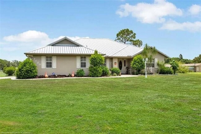 Building Photo - 7120 Coral Ridge Rd