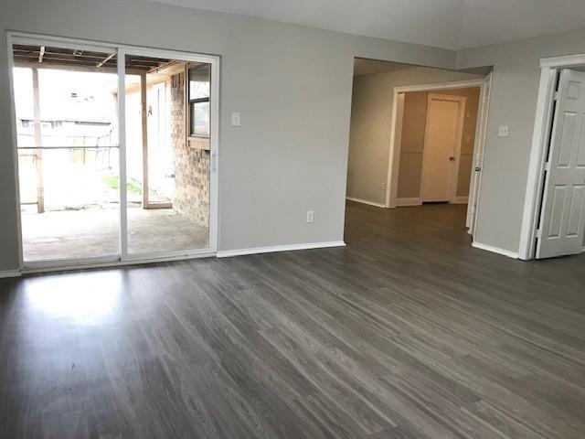 Building Photo - 1724 Wheatfield Dr