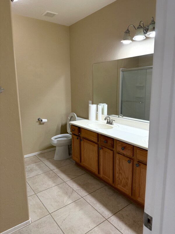Building Photo - 6868 Sky Pointe Dr