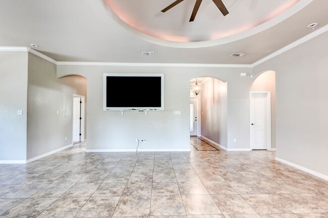 Building Photo - 7026 Chimney Hill Dr