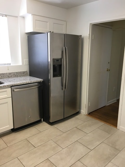 Building Photo - 5319 Pooks Hill Rd