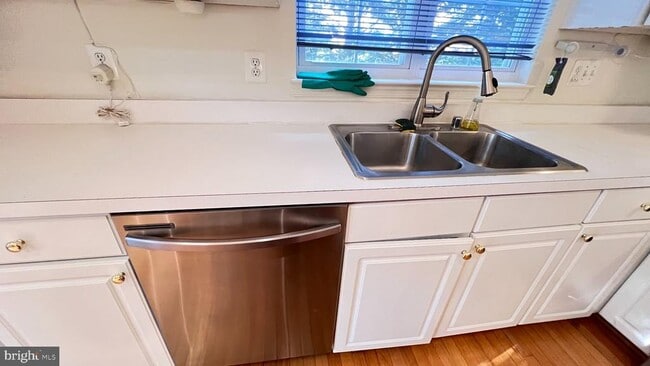 Building Photo - 4100 Flower Box Ct