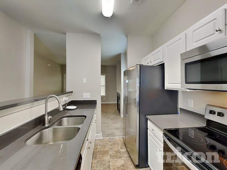 Building Photo - 12405 Walden Lea Dr