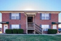 Building Photo - 101 Braxton Ct