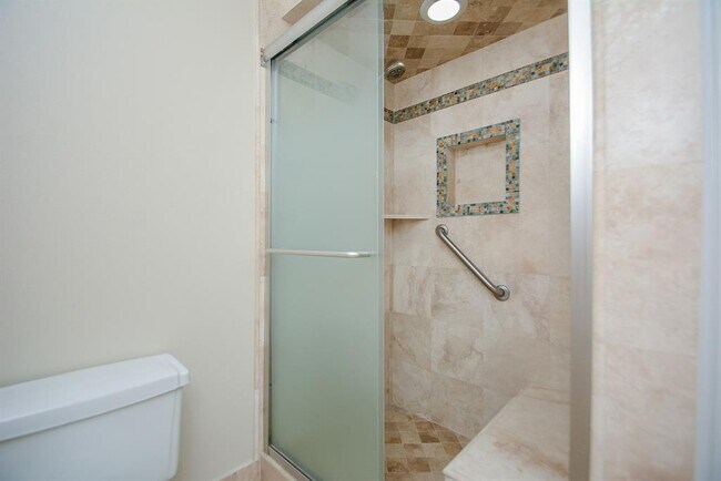 Building Photo - 17407 Widmore Pl