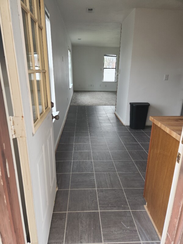 Building Photo - 225 A View Ave