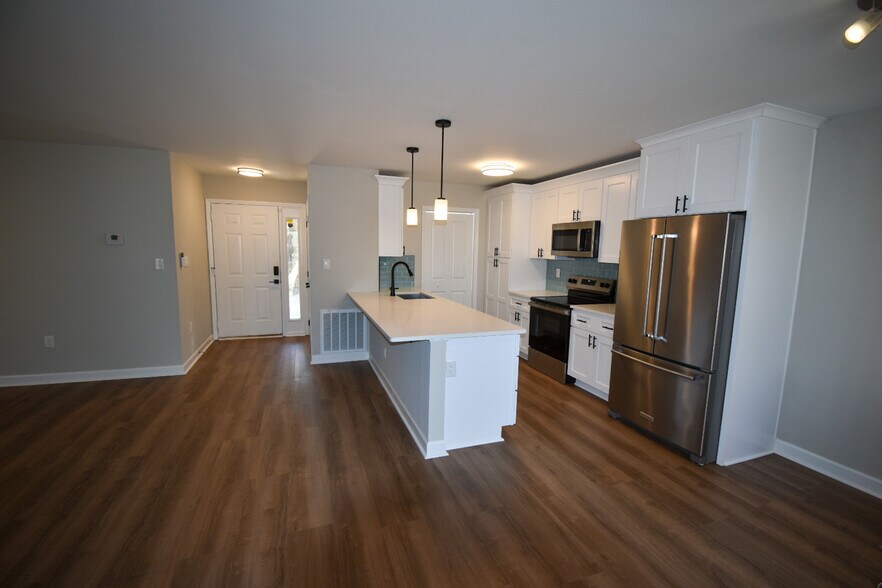 Building Photo - 376 Tall Oaks Trl