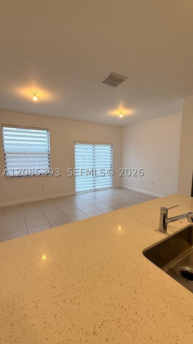 Building Photo - 23424 SW 127th Ave