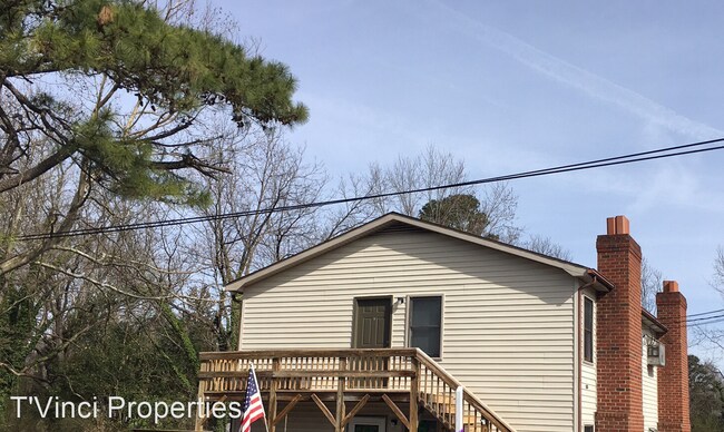 Primary Photo - 508 Uwharrie St