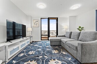 Building Photo - 280 Western Ave