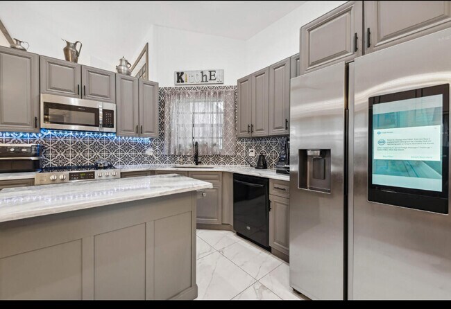 Building Photo - 4355 NW 52nd St