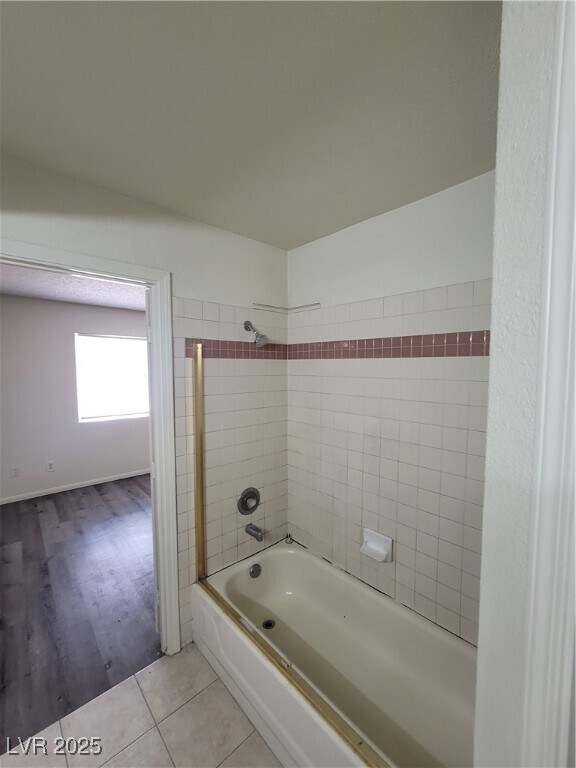 Building Photo - 1608 N Torrey Pines Dr
