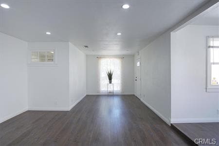 Building Photo - 264 N Chester Ave