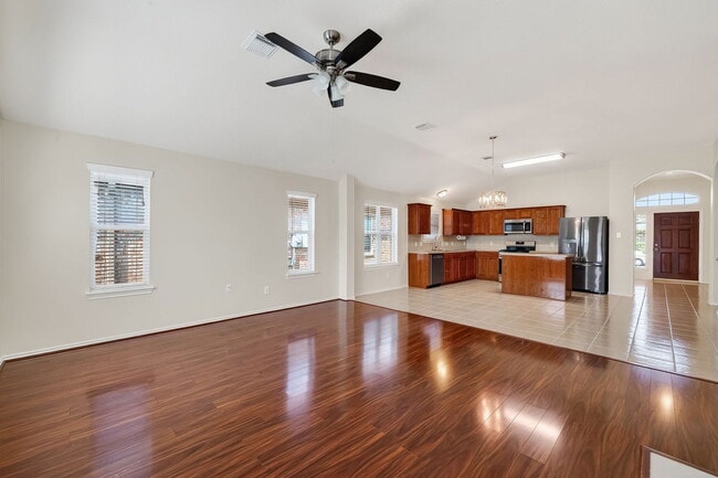 Building Photo - 9830 Lynette Falls Dr