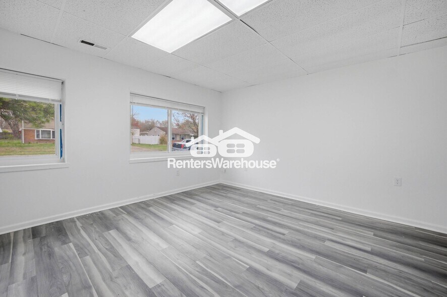 Building Photo - 3009 Knight Rd