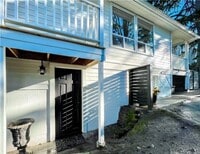 Building Photo - 1Bd/1Ba Kirkland Duplex