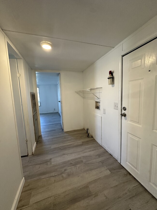 Building Photo - 8004 Reynolda Rd