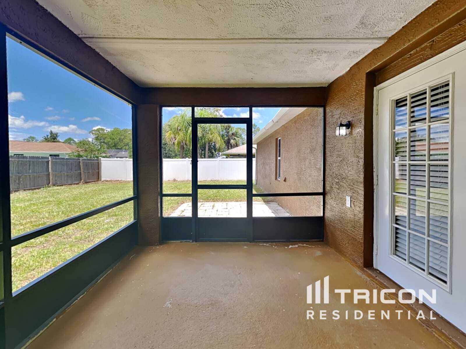 Building Photo - 24 Pineland Ln