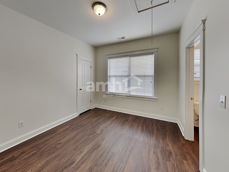 Building Photo - 13834 Carleen Way Dr