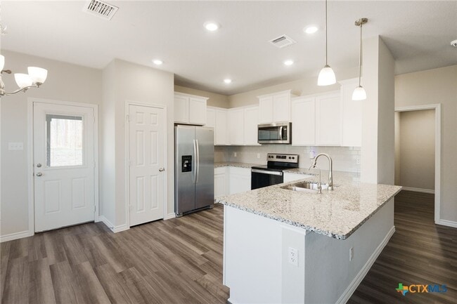 Building Photo - 118 Ayla Marie Dr