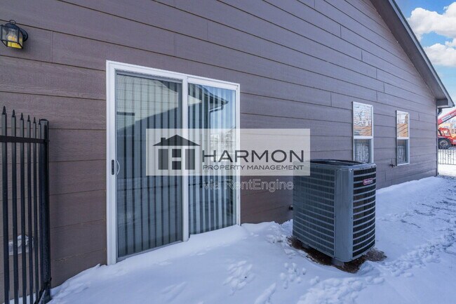 Building Photo - 2018 N Reece Ct