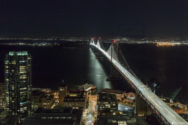 Building Photo - 401 Harrison St