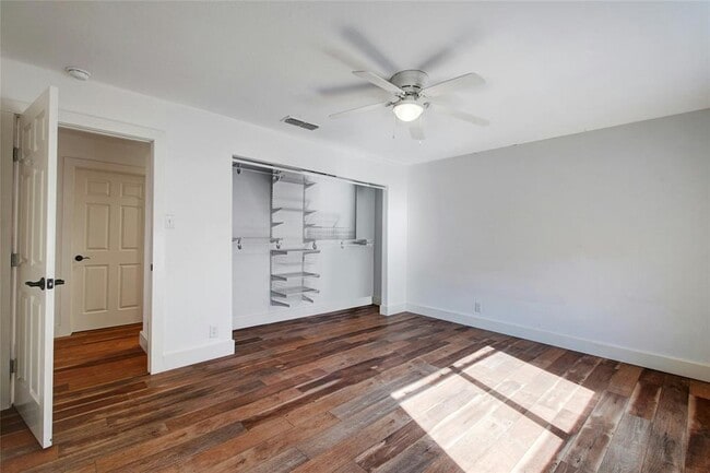 Building Photo - 6803 Santos St