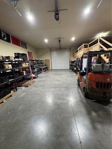 Building Photo - 3210 Canyon Ferry Rd