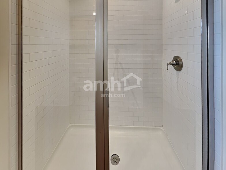 Building Photo - 4312 Spregan Way