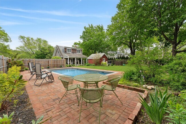 Building Photo - 21 Summit Blvd