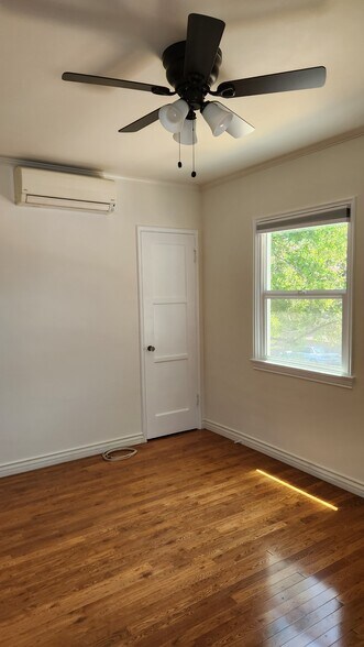 BEDROOM SOUTH - 10641 Whipple St