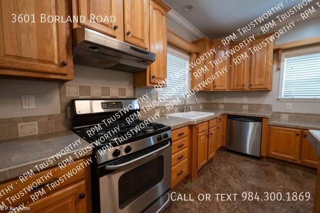 Building Photo - 3601 Borland Rd