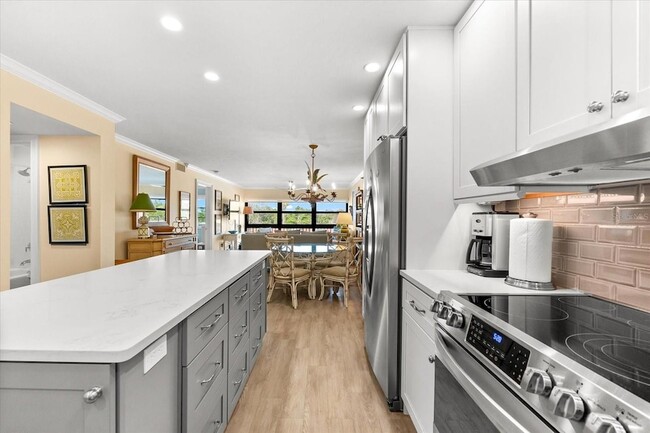 Building Photo - 110 Vista Hermosa Cir
